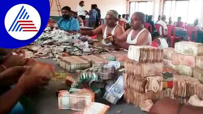 Record found collection at Saundatti Yellamma Temple belagavi gow Record found collection at Saundatti Yellamma Temple belagavi gow