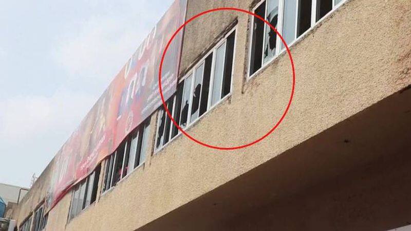 People smashed windows after screening of RRRMovie halted Annapurna Theatre Vijayawada