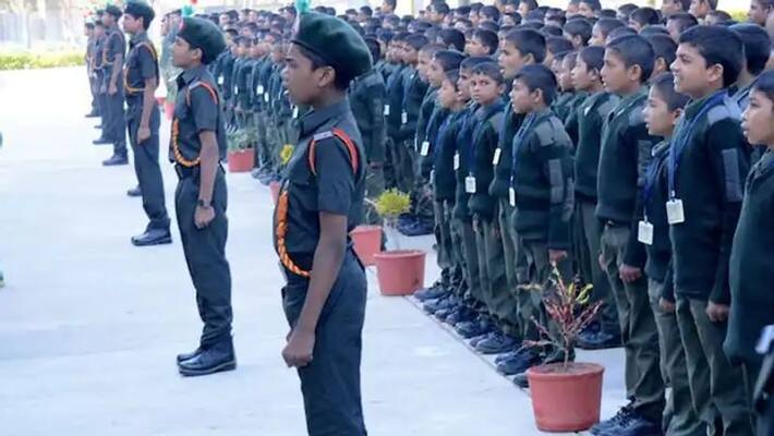 Sainik School Admission AISSEE 2023 notification released check all details here stb Sainik School Admission AISSEE 2023 notification released check all details here stb