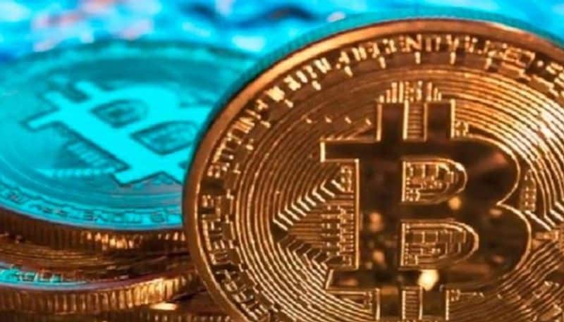Bitcoin price crash 70%: warning triggers in crypto market