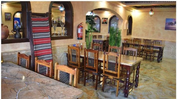 Delhi HC stays guidelines that ban restaurants from charging service charge - adt Delhi HC stays guidelines that ban restaurants from charging service charge - adt