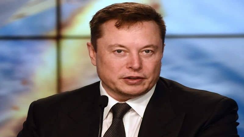 elon musk :  Elon Musk Says Hell Buy Coca-Cola Next To Put The Cocaine Back In