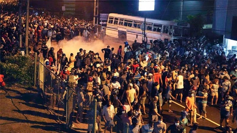 sri lanka crisis:  US advises its citizens against travelling to Sri Lanka amid crisis