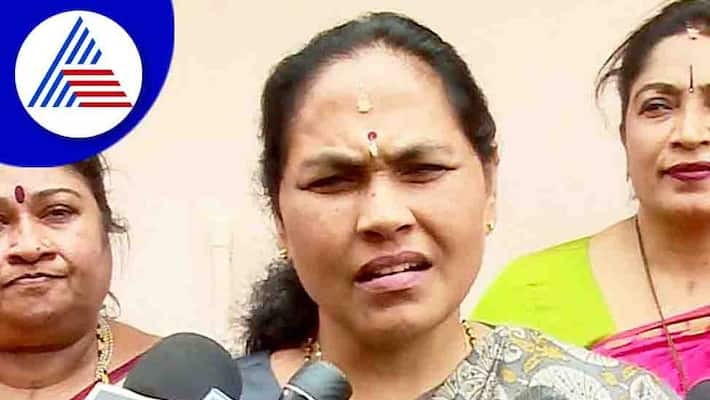 Free food grain distribution for 28 months from the central govt says union minister shobha karandlaje gvd Free food grain distribution for 28 months from the central govt says union minister shobha karandlaje gvd