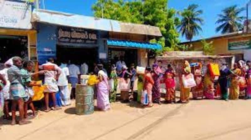 TN Ration shop employees accepted the promise given by Minister Periyasamy and temporarily abandoned the protest