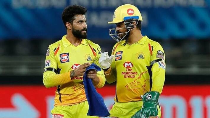 IPL 2023 Ravindra jadeja stays in CSK after MS Dhoni ask franchise to retain for upcoming Series says report ckm IPL 2023 Ravindra jadeja stays in CSK after MS Dhoni ask franchise to retain for upcoming Series says report ckm