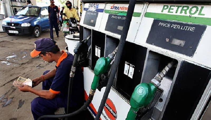 petrol diesel price today: Petrol Diesel Prices Kept Steady