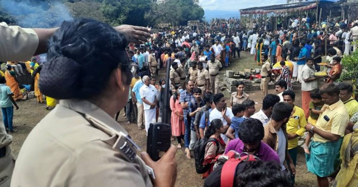 தமிழக-கேரள எல்லையில் கண்ணகி கோவில் சித்ரா பவுர்ணமி விழா.! வெகு விமர்சையாக நடைபெற்ற கொடியேற்றம் நிகழ்ச்சி