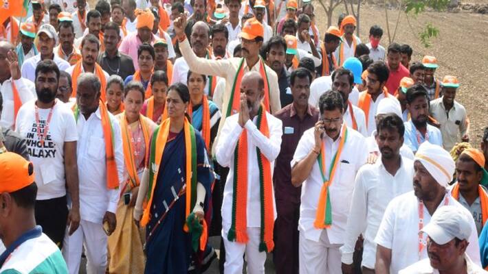 telangana high court allows bandi sanjay's praja sangrama yatra telangana high court allows bandi sanjay's praja sangrama yatra