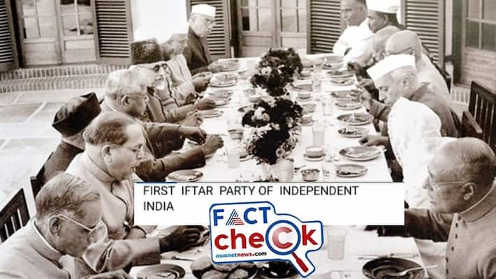 Jawaharlal Nehru s first Iftar Party viral photo is of having meal with cabinet mnj Jawaharlal Nehru s first Iftar Party viral photo is of having meal with cabinet mnj