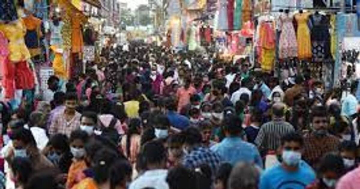 சற்றுமுன் முக்கிய தகவல்..மீண்டும அதிகரிக்கும் கொரோனா..முக கவசத்திலிருந்து விலக்கு இல்லை.. அமைச்சர் பேட்டி..