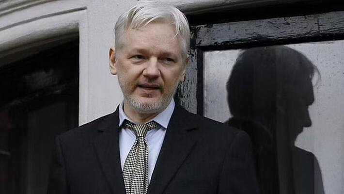 UK Court Formally Issues Order To Extradite Julian Assange To US UK Court Formally Issues Order To Extradite Julian Assange To US