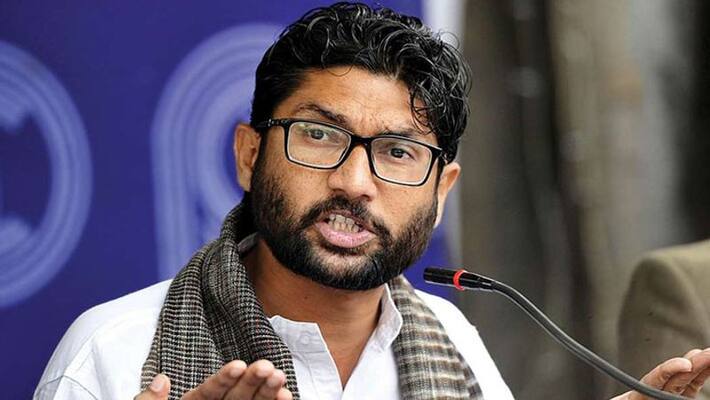 Defamatory tweet against PM Modi case: Gujarat MLA Jignesh Mevani granted bail by Assam court-dnm Defamatory tweet against PM Modi case: Gujarat MLA Jignesh Mevani granted bail by Assam court-dnm