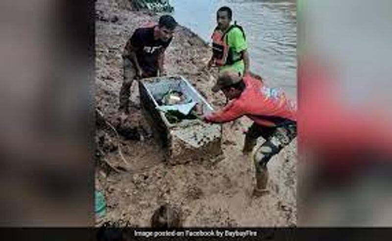 Strom Megi- 11 Year-Old Philippines Boy Miraculously Survives Landslide by Taking Refuge In Refrigerator For 20 Hours