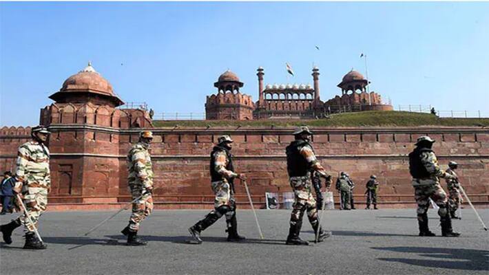 intelligence agencies issued high alert in delhi on august 15th gvd intelligence agencies issued high alert in delhi on august 15th gvd