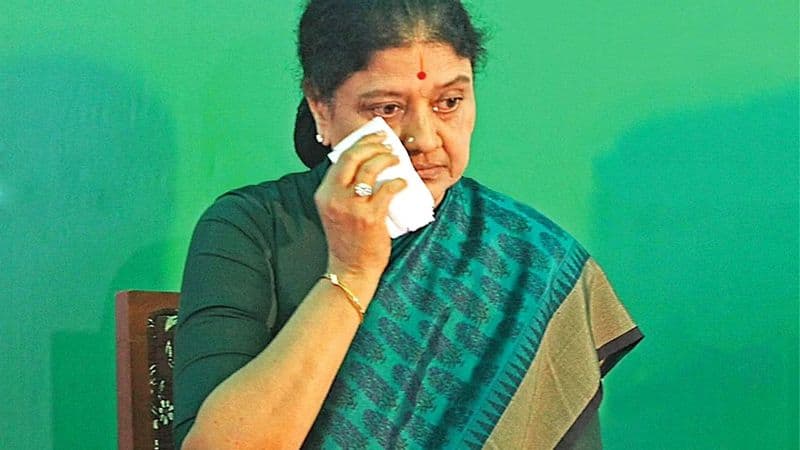Former minister Jayakumar has said that Sasikala has never had a place in the AIADMK