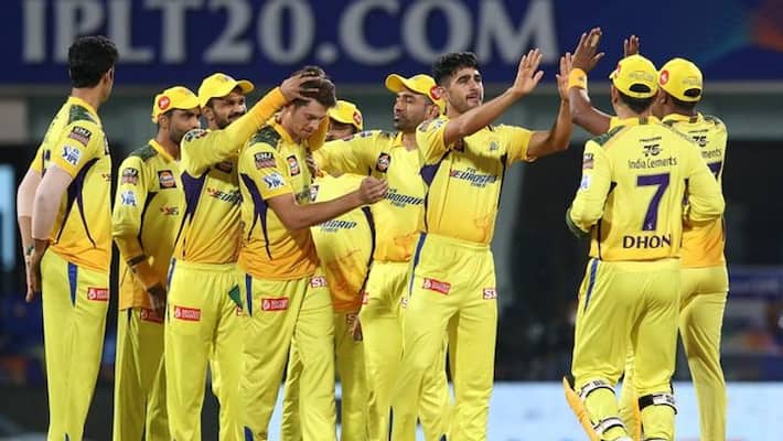 deep dasgupta opines these 2 csk fast bowlers will play for india deep dasgupta opines these 2 csk fast bowlers will play for india