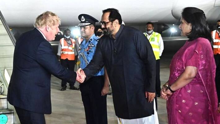 Union Minister Rajiv Chandrasekhar welcomed British Prime Minister Boris Johnson on a two day visit to India Union Minister Rajiv Chandrasekhar welcomed British Prime Minister Boris Johnson on a two day visit to India