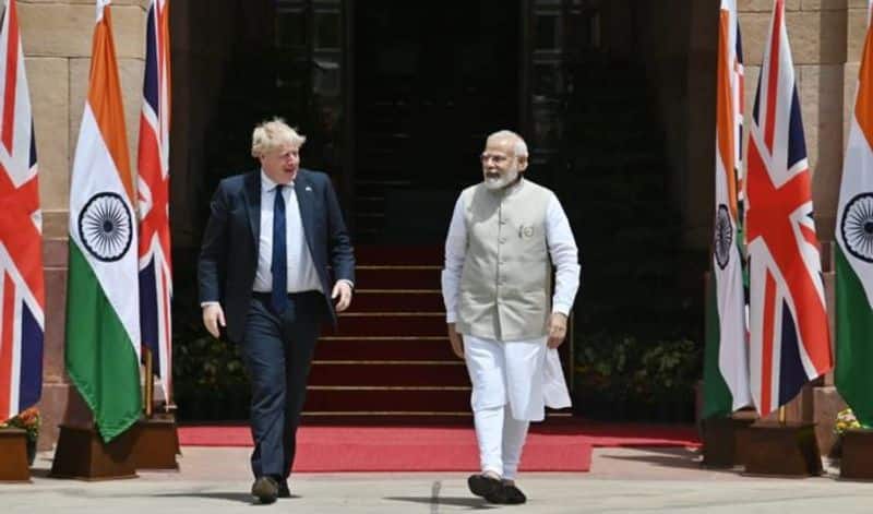 Boris Modi talks UK wants to help India build 'war-winning fighter jets' 