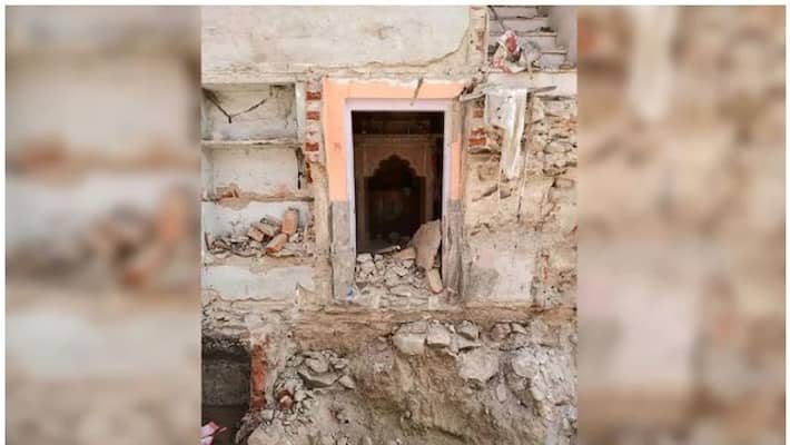 Alwar Temple Demolition Ashok Gehlot government suspends 3 officials including Rajgarh SDM stb Alwar Temple Demolition Ashok Gehlot government suspends 3 officials including Rajgarh SDM stb