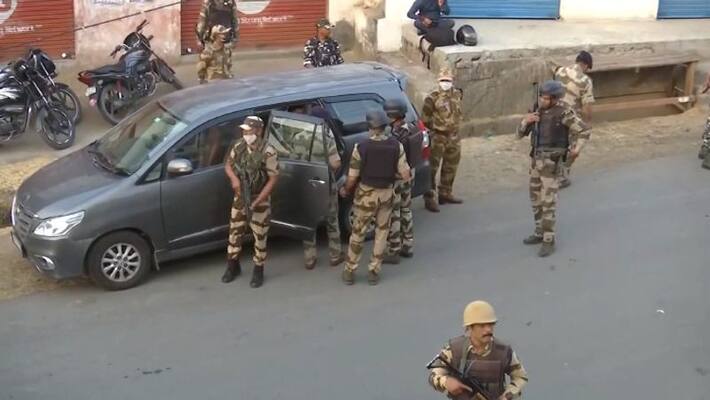 security forces clash with terrorists in pulwama security forces clash with terrorists in pulwama