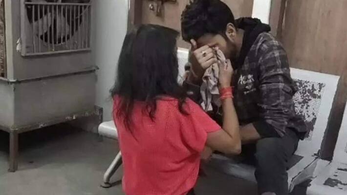 boy gets beaten by girl and Crowd after molestation for One sided love affair kpr boy gets beaten by girl and Crowd after molestation for One sided love affair kpr