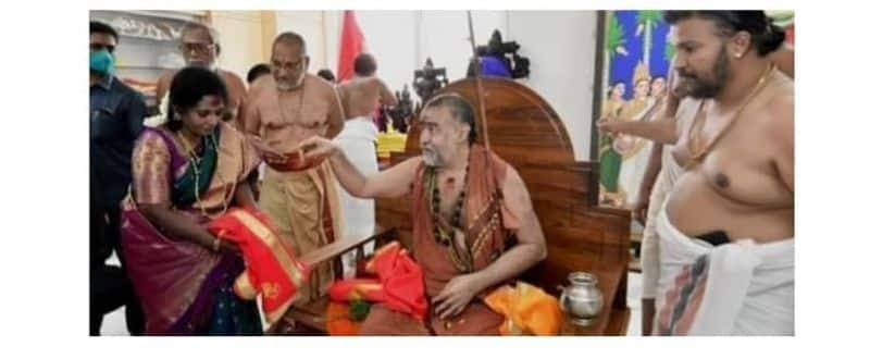 I will recive shawl at Sankara Madam anyway .. I have no problem. TTV Dhinakaran.