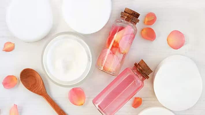 Skin care tips: how to make rose water at home with rose petals dva Skin care tips: how to make rose water at home with rose petals dva