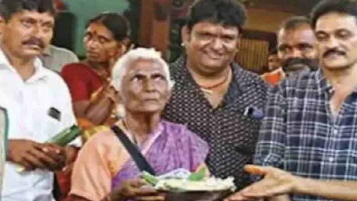 woman who begs to live donates one lakh to temple woman who begs to live donates one lakh to temple