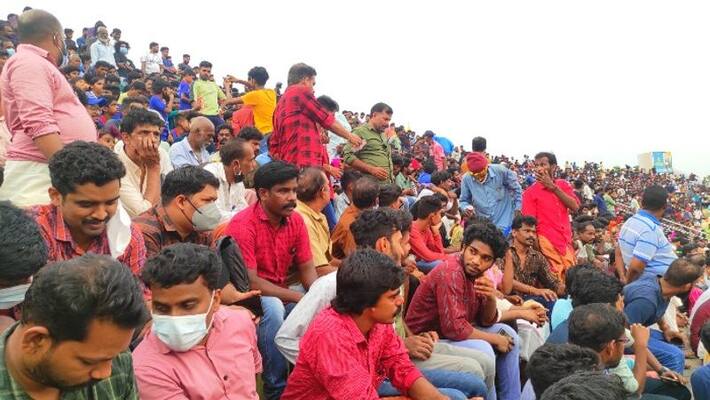 Santosh Trophy 2022 Manjeri Payyanad Stadium full for Kerala vs Karnataka semi final Santosh Trophy 2022 Manjeri Payyanad Stadium full for Kerala vs Karnataka semi final