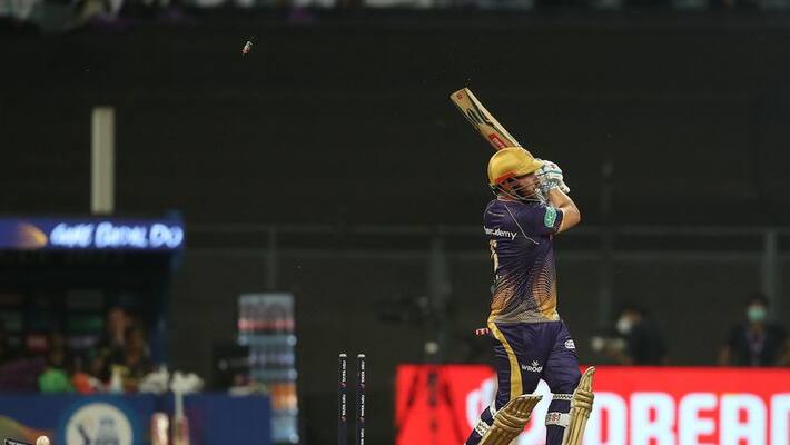 chetan sakariya plugs the stump of aaron finch in dc vs kkr match in ipl 2022 chetan sakariya plugs the stump of aaron finch in dc vs kkr match in ipl 2022