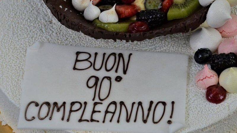 US Army return birthday cake that they stole from an Italian girl 77 years back