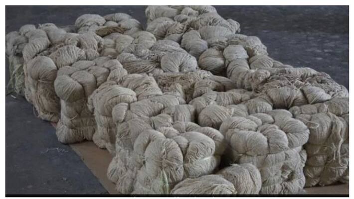 Threads Soaked In Heroin Worth 450 Crore Seized From Gujarat Threads Soaked In Heroin Worth 450 Crore Seized From Gujarat