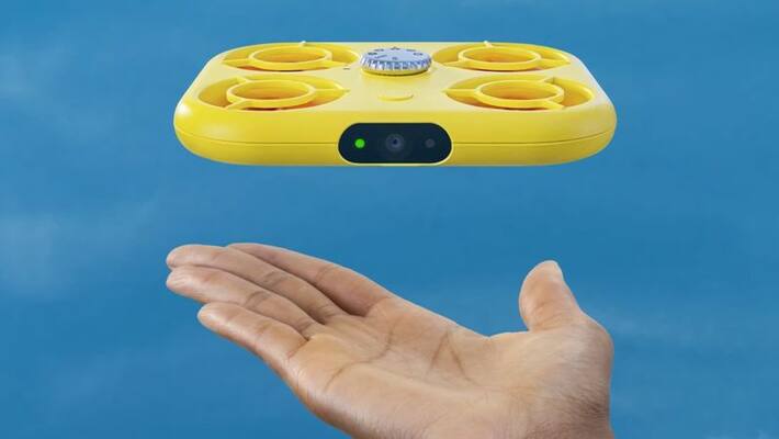 Snap to release its own handheld mini drone called Pixy Snap to release its own handheld mini drone called Pixy