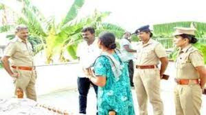 11-year-old girl abducted in Namakkal - 2 arrested