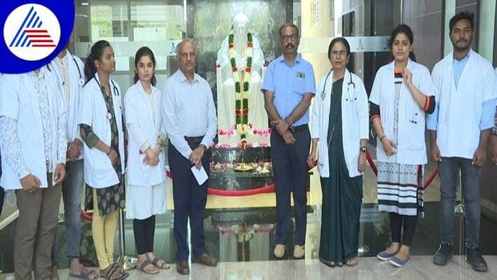 Siddaganga Matha Allow to Study Who Students Came From Ukraine grg Siddaganga Matha Allow to Study Who Students Came From Ukraine grg
