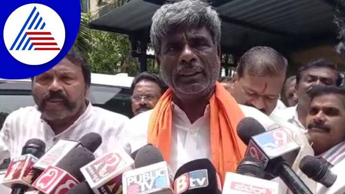 kota srinivas poojary punched Siddaramaiah tweet about PM Modi gow kota srinivas poojary punched Siddaramaiah tweet about PM Modi gow