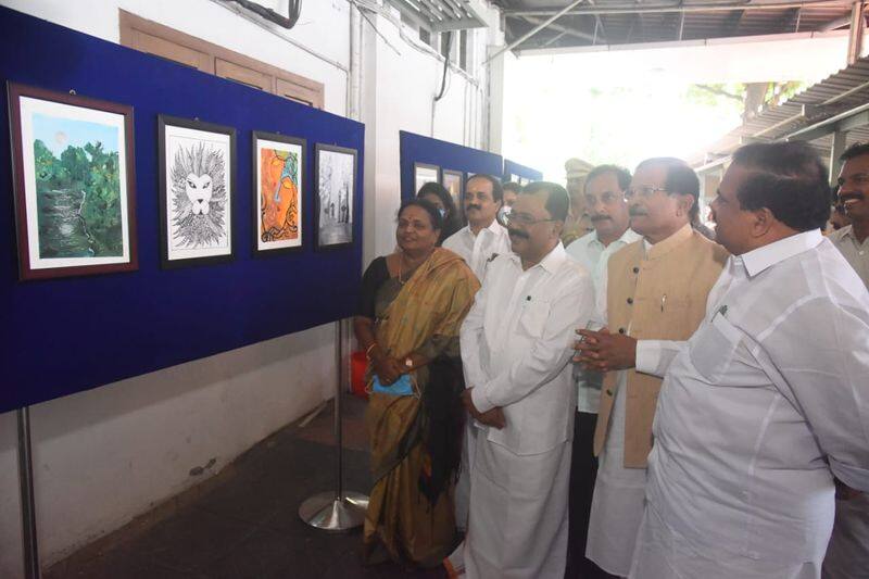 Sreedharan Pillai s wife s art exhibition kozhikode