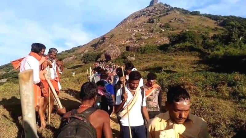 The Forest Department has issued a notice removing the ban on trekking in Velliangiri Hills