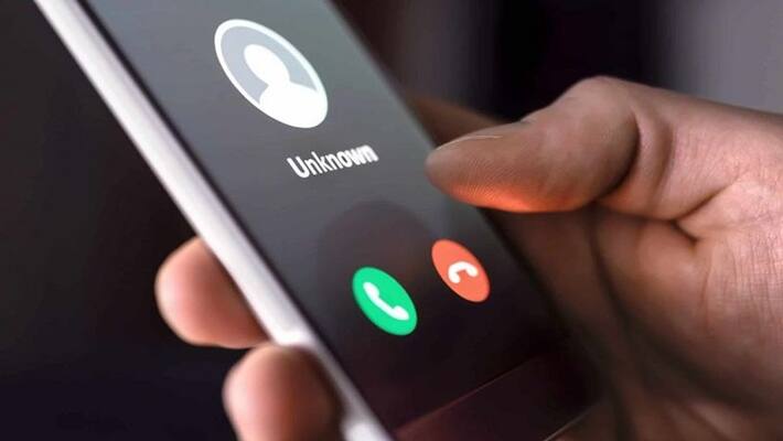 This mobile app is very dangerous someone can trap you like bollywood actress Jacqueline fernandez This mobile app is very dangerous someone can trap you like bollywood actress Jacqueline fernandez