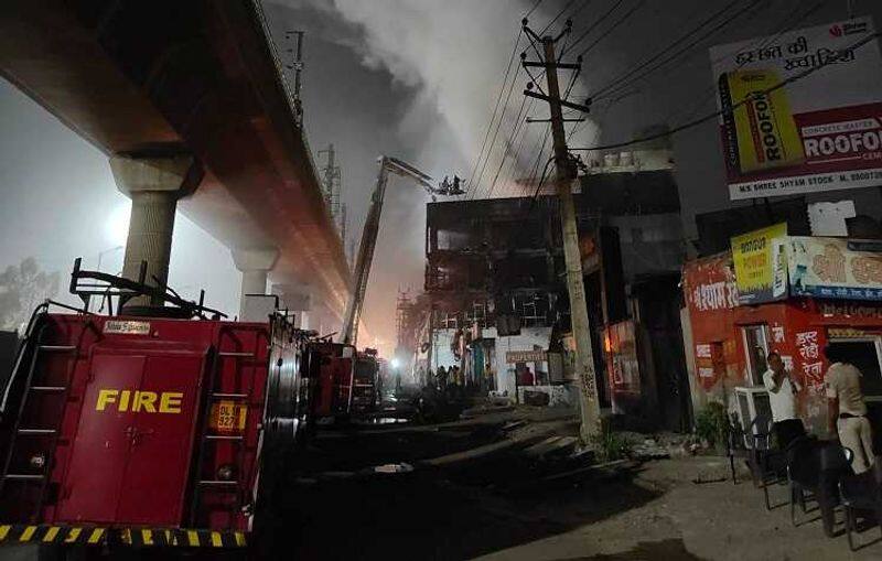 26 dead in Fire accident in four storied building in west Delhi