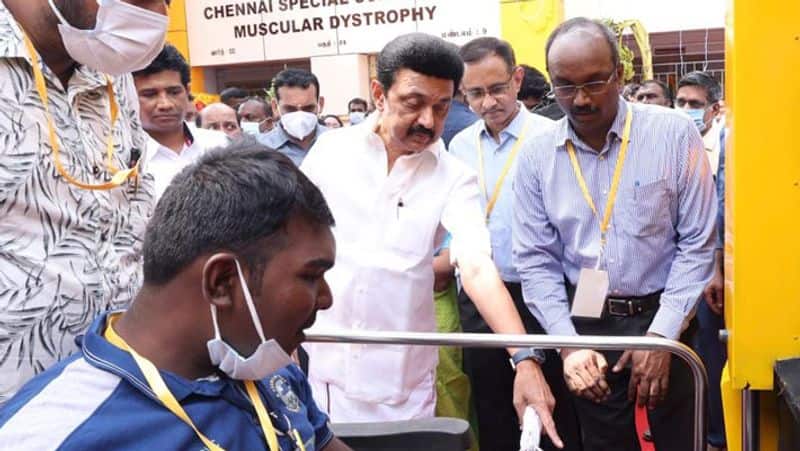 Special school for muscular children .. Chief Minister opened the vehicle