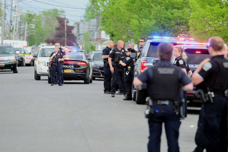 Mass Shooting USA: gun culture is flourishing. 20 persons were massacred in two days.