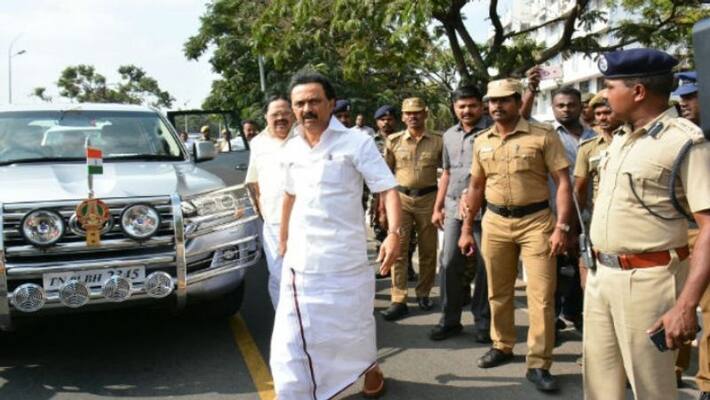 It has been reported that DMK senior executives are planning to switch parties due to internal election irregularities It has been reported that DMK senior executives are planning to switch parties due to internal election irregularities