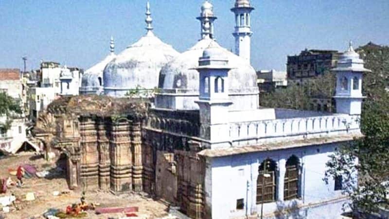 supreme court orders that Varanasi court to hear gyanvapi mosque case