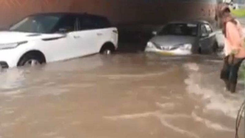 Bengaluru On Heavy Rain Alert, 2 Labourers Dead After Heavy Showers