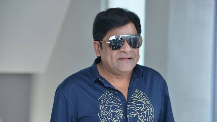 Comedian Ali to say goodbye to the YSRC party? Comedian Ali to say goodbye to the YSRC party?