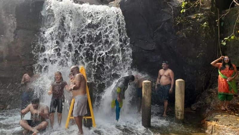 Tourists banned from bathing in Manimuttaru Falls