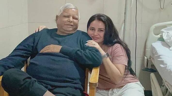 Lalu Prasad yadav Daughter Rohini Makes Coronation Claim Lalu Prasad yadav Daughter Rohini Makes Coronation Claim
