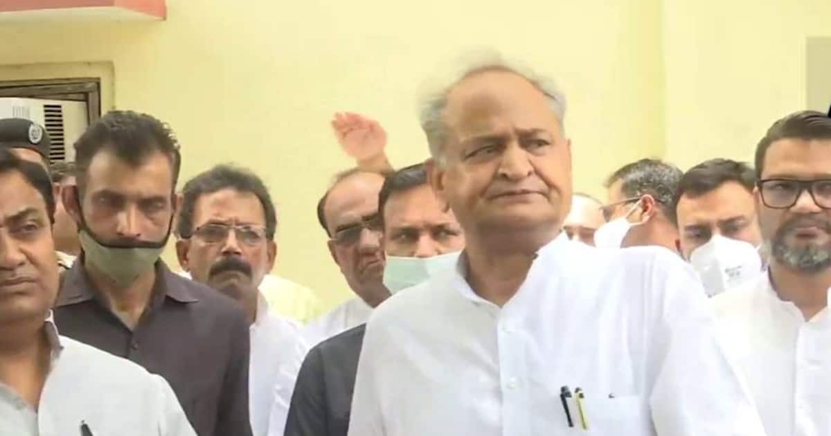 ராஜஸ்தான் முதல்வர் அசோக் கெலாட்டின் சகோதரர் வீட்டில் சிபிஐ ரெய்டு